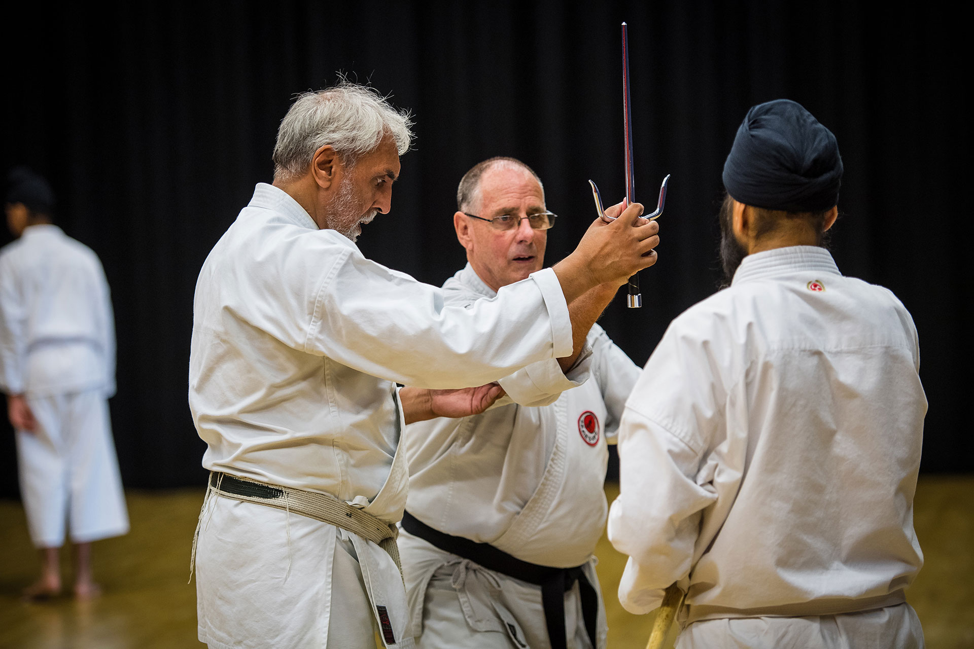 Julian Mead Shihan explaining weapons technique